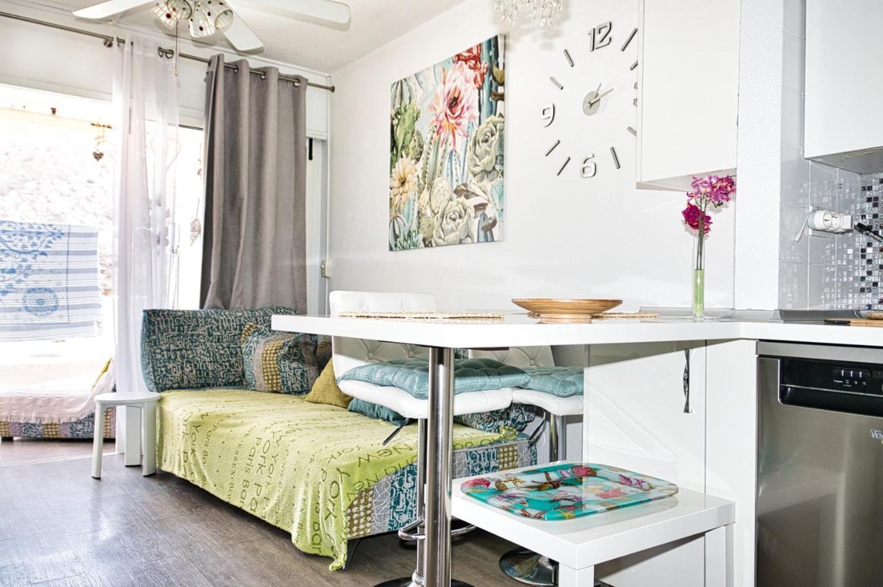 Malibu 2 Apartamento Con Aire Acondicionado, Campo De Tennis Y Piscina Con Solarium เปอร์โตริโก ภายนอก รูปภาพ