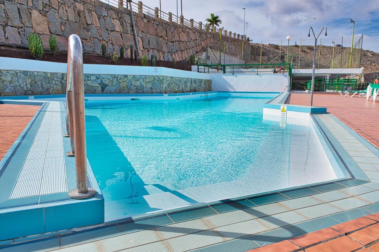 Malibu 2 Apartamento Con Aire Acondicionado, Campo De Tennis Y Piscina Con Solarium เปอร์โตริโก ภายนอก รูปภาพ